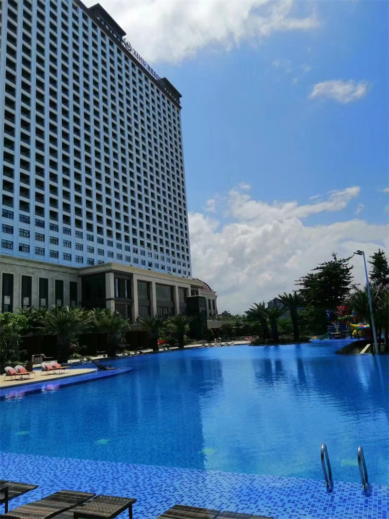 柬埔寨西哈努克市西湖酒店泳池 